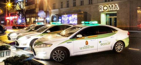 Taksówki EcoCar zawiozą warszawiaków na spektakle do Teatru Muzycznego ROMA