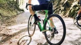 Roadmachine, czyli nowa jakość od BMC Sport, BIZNES - Seria rowerów szosowych BMC roadmachine to jedna z głównych nowości szwajcarskiej marki, które zadebiutowały w 2016 r. Jak wskazuje producent, nowe rowery zostały zaprojektowane jako wszechstronny sprzęt, gwarantujący wysoką wydajność w każdych warunkach.