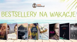 Bestsellery na wakacje – co warto zabrać do czytania na plażę?