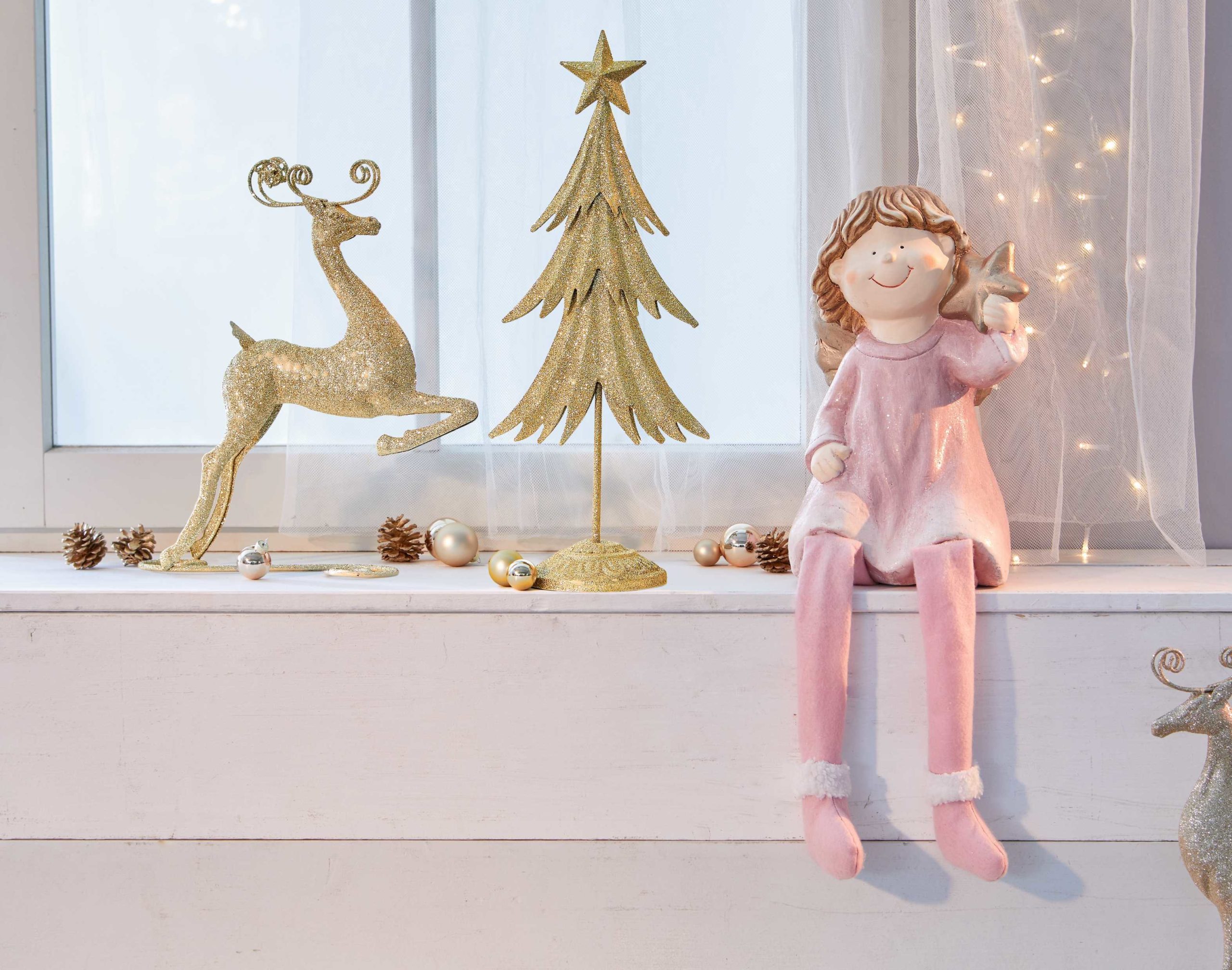 WyRÓŻnij wnętrze na Święta – pomysły na różowe dekoracje świąteczne