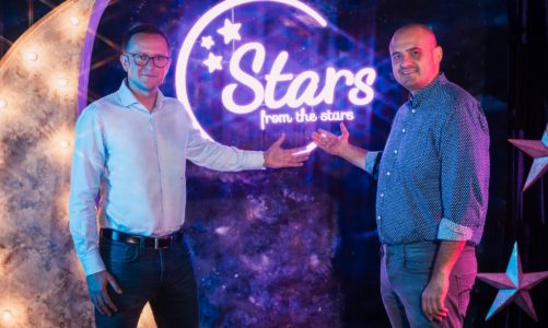 Stars.Space rozpoczyna wspólny projekt z Tik-Tokiem i Rossmanem